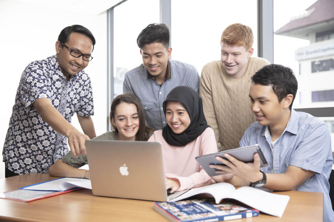 Fakultas Bisnis Sampoerna University 